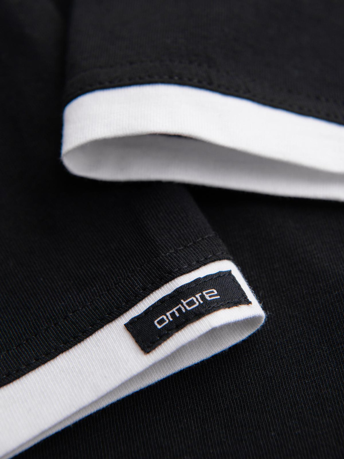 Vyriški medvilniniai marškinėliai su gobtuvu - juodi V9 OM-TSCT-0256