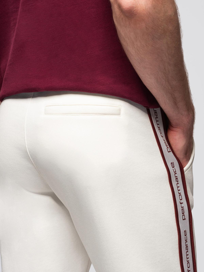Pantaloni jogger sport pentru bărbați cu bordură - crem V2 OM-PASK-0284