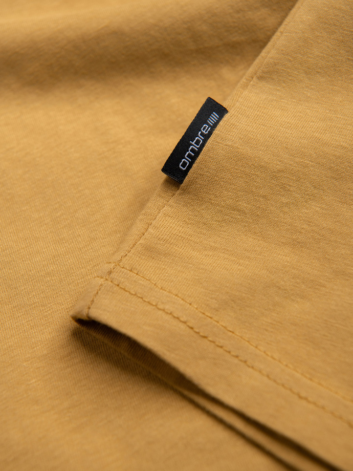 BASIC men's classic cotton T-shirt with a serape neckline - mustard V8 OM-TSBS-0145