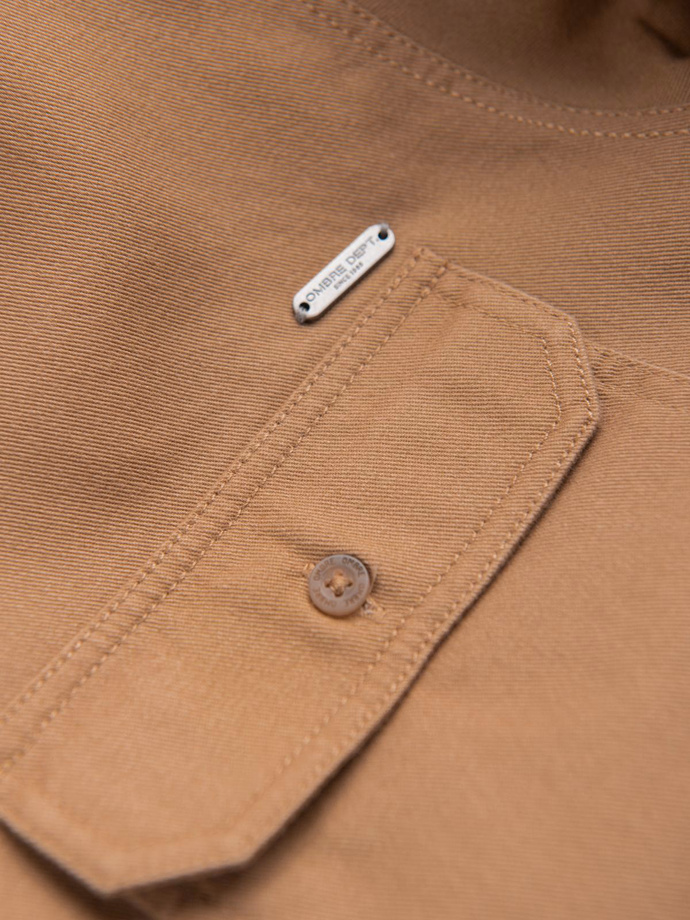 Pánská bavlněná košile REGULAR FIT s kapsami na knoflíky - velbloudí V2 OM-SHCS-0146