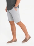 Vyriški SLIM FIT struktūrizuoti trikotažiniai šortai - šviesiai pilki V4 OM-SRCS-0169