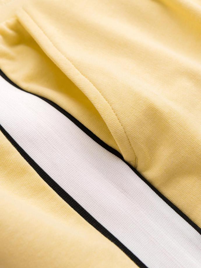 Pantaloni scurți de trening pentru bărbați, cu șnur - galben V1 W359