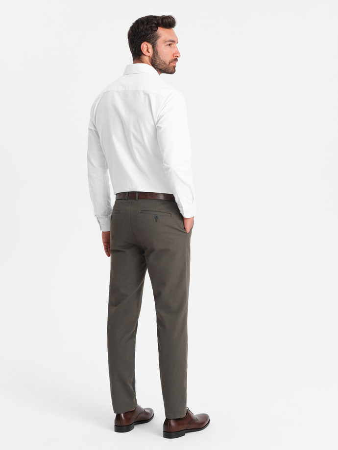 Klasické pánské chino kalhoty s jemnou texturou - khaki V2 OM-PACP-0188