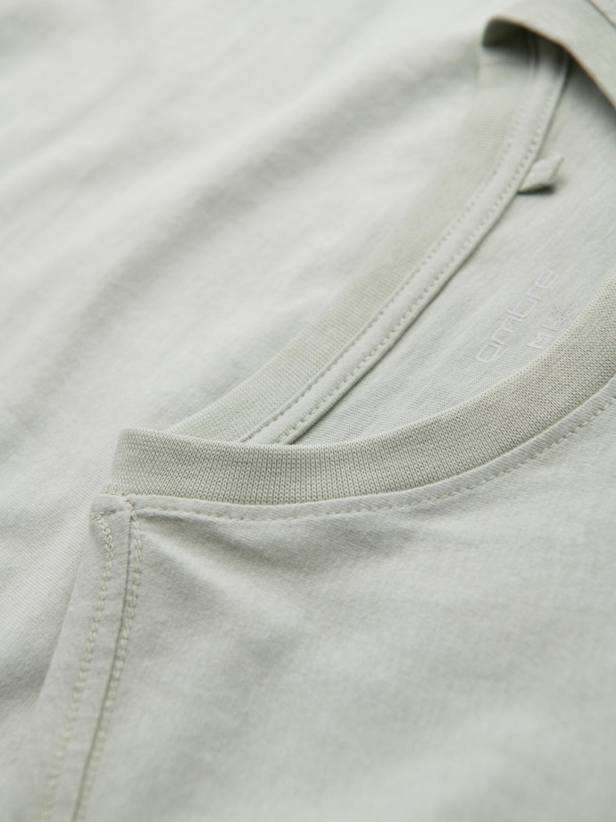 Tricou casual pentru bărbați cu buzunare aplicate - verde pal V2 OM-TSCT-0109