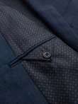 Elegantiška vyriška SLIM FIT striukė su rajono audiniu - tamsiai mėlyna V3 OM-BLZB-0135