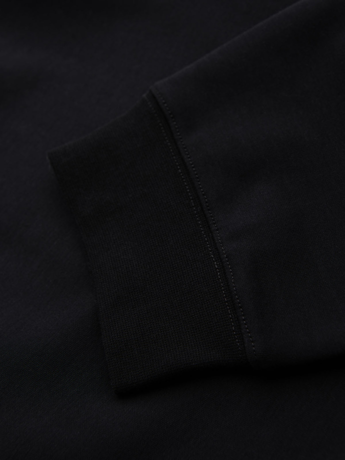 Vyriškos sportinės kelnės su briaunuotais rankogaliais ir dekoratyviniu užtrauktuku - juodos spalvos V3 OM-PASK-0226