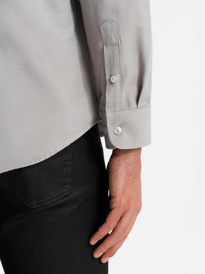 Cămașă bărbătească REGULAR FIT cu buzunar - gri V1 OM-SHCS-0148
