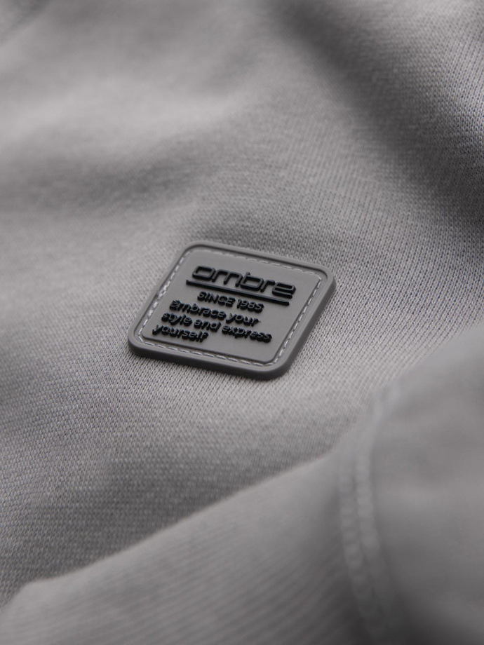 Vyriški klasikiniai džemperiai apvaliu kaklu - pilki V4 OM-SSNZ-0243