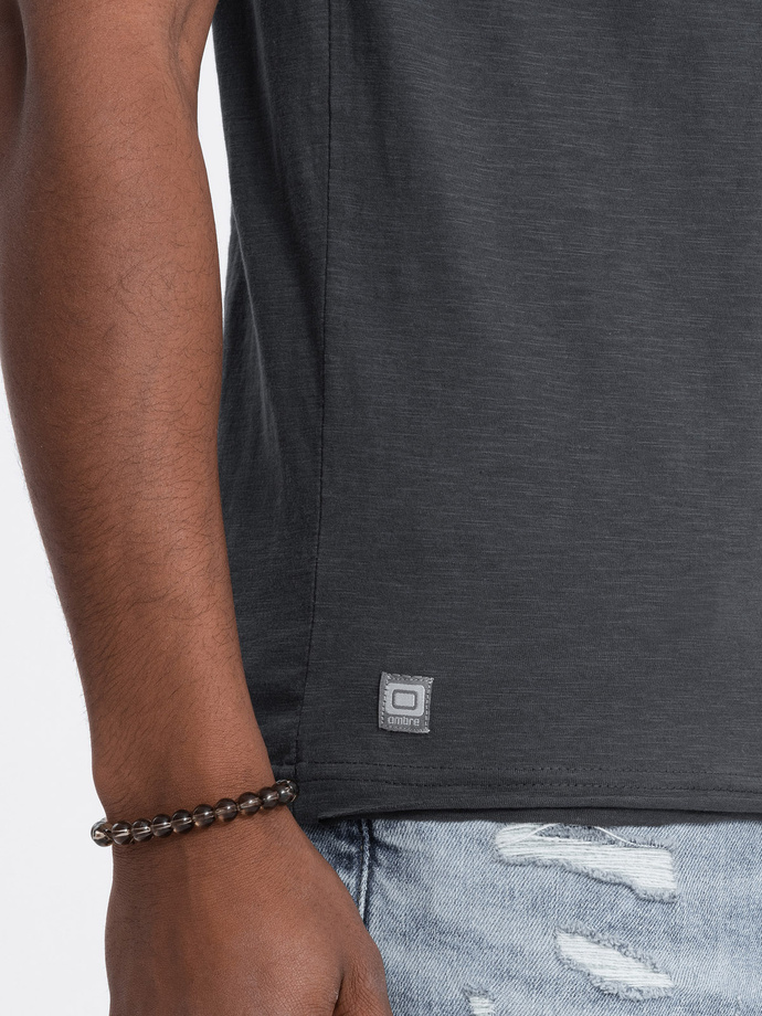 Men's t-shirt with raw finish - dark grey V7 OM-TSCT-22SS-004