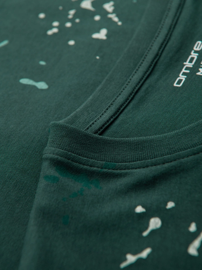 Men's printed t-shirt with round neckline - green V3 OM-TSFP-0187