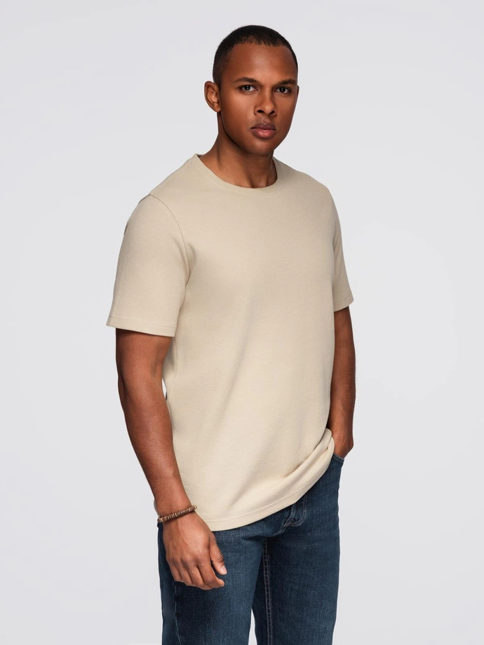 Men's waffle-textured T-shirt with round neckline - sand V2 OM-TSCT-0197