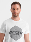 Tricou bărbătesc din bumbac cu imprimeu geometric și logo - alb V1 OM-TSPT-0141