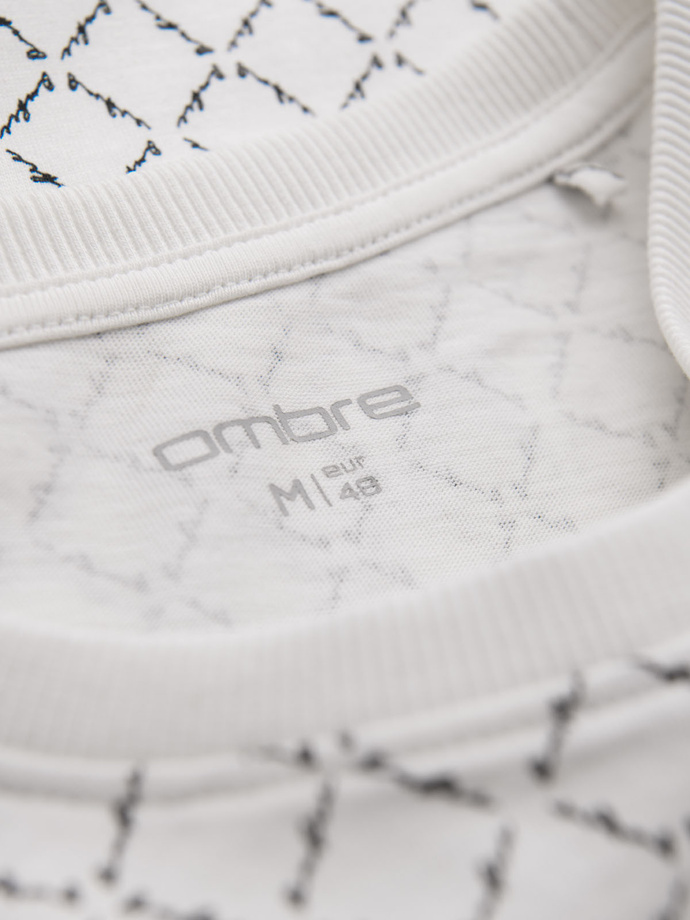 Tricou din bumbac imprimat cu decolteu rotund - negru V2 OM-TSFP-0225