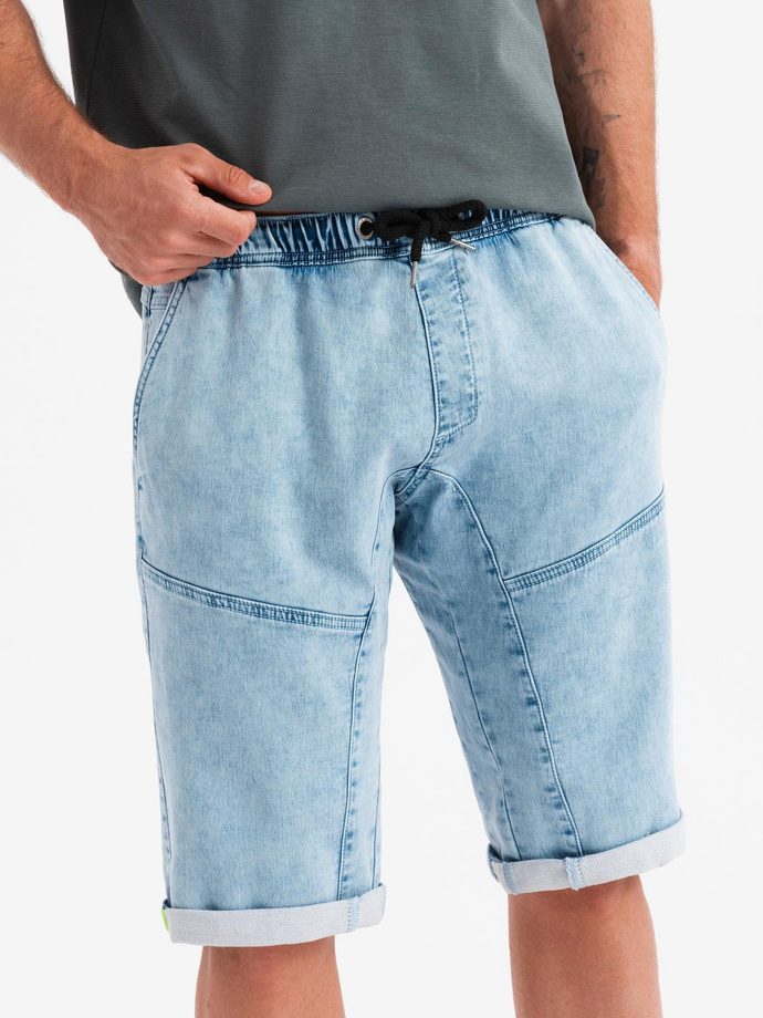Men's short denim shorts with decorative stitching - light blue V2 OM-SRDS-0135
