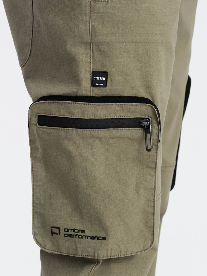 Pantaloni JOGGER pentru bărbați cu buzunare cargo cu fermoar - gri deschis V1 OM-PAJO-0135