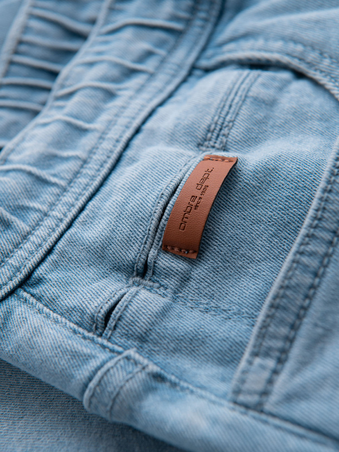 Vyriški šortai su elastine juosta ir skalbimo efektu - šviesiai mėlyni V1 OM-SRDS-0192