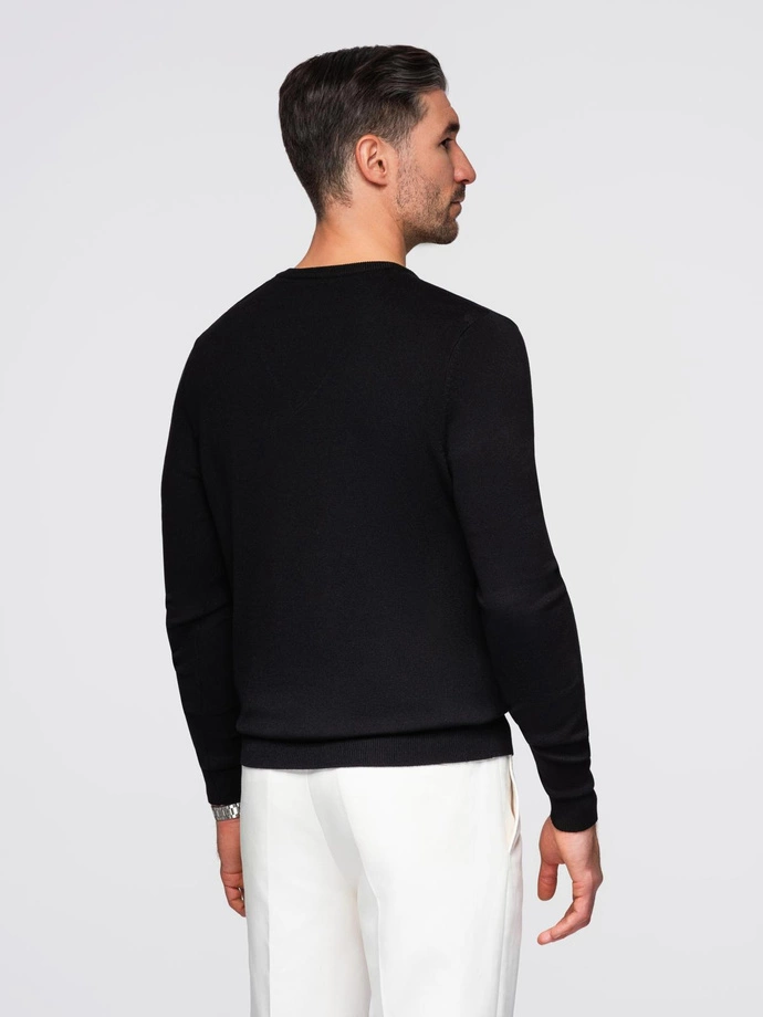 Elegantní pánský svetr s výstřihem - černý V1 OM-SWBS-0107