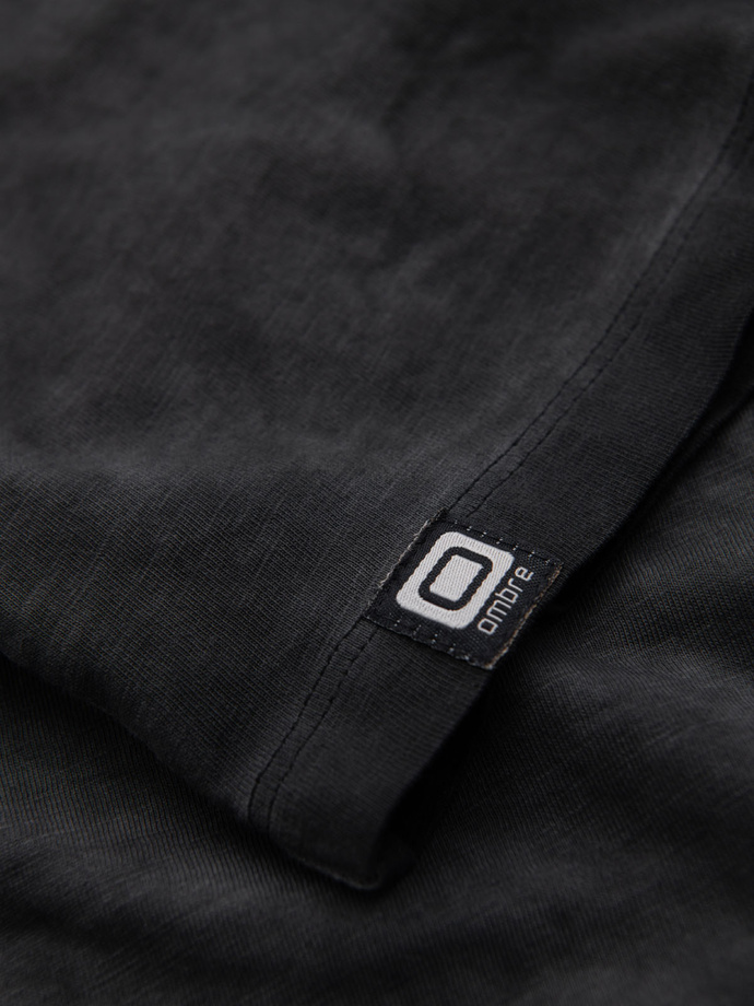 Men's cotton knit V-neck t-shirt with wash effect - black V6 OM-TSWT-0242