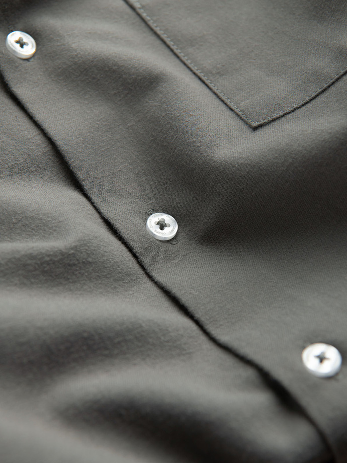 Men's REGULAR FIT shirt with pocket - gray V1 OM-SHCS-0148
