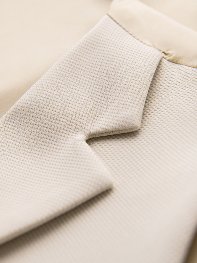 Přiléhavá elegantní pánská vesta s elastanem a klopami - béžová V2 OM-BLZV-0145