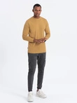 Pánské tričko BASIC s dlouhým rukávem a kulatým výstřihem - hořčicové V10 OM-LSBL-0106
