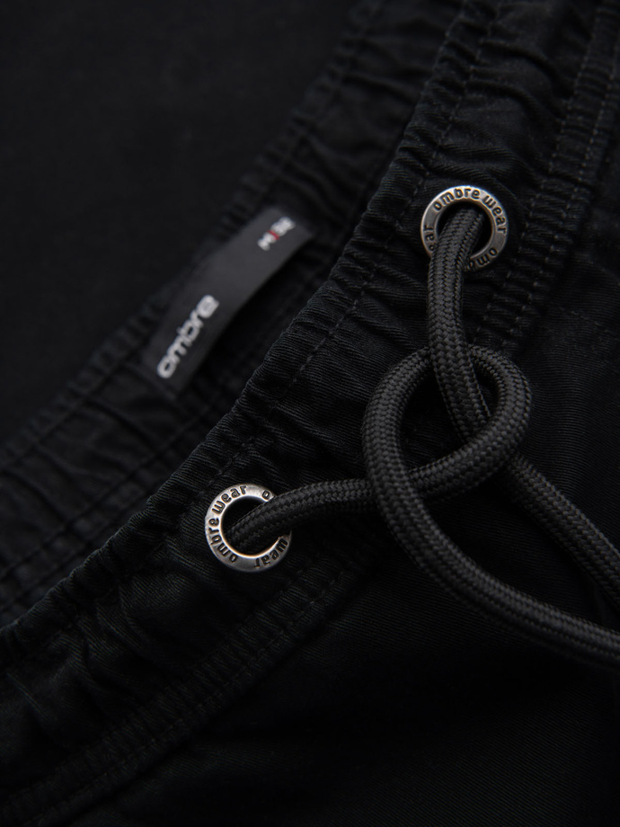 Men's cotton cargo shorts with elastic waistband - black V4 OM-SRCG-0190