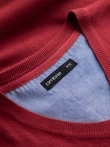 Men's elegant V-neck BASIC sweater with viscose - red V20 OM-SWBS-0107