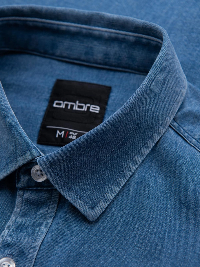 Pánská džínová košile s lyocellem a výšivkou na hrudi - modrá V2 OM-SHDS-0180