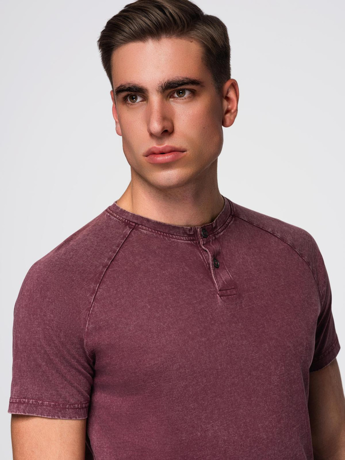Men's T-shirt with wash effect and buttons at neckline - burgundy V3 OM-TSWT-0150