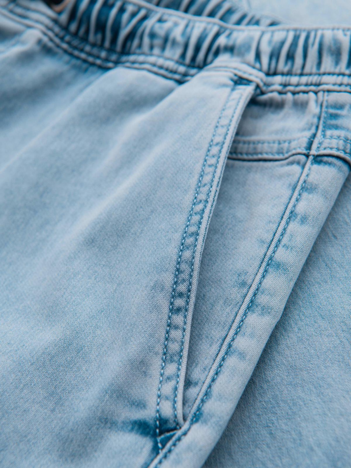 Men's short denim shorts with decorative stitching - light blue V2 OM-SRDS-0135