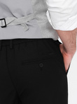 Pánske chino nohavice REGULAR FIT s elastickým pásom - čierne V4 OM-PACP-0157