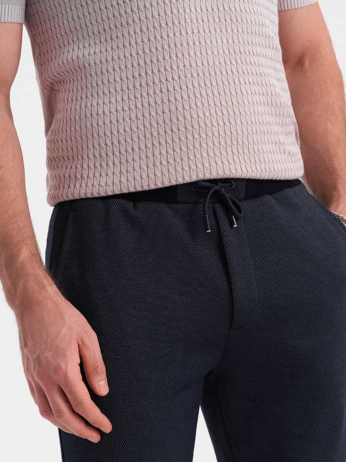 Pantaloni scurți bărbătești din tricot structurat cu buzunare chino - albastru marin V1 OM-SRCS-0128