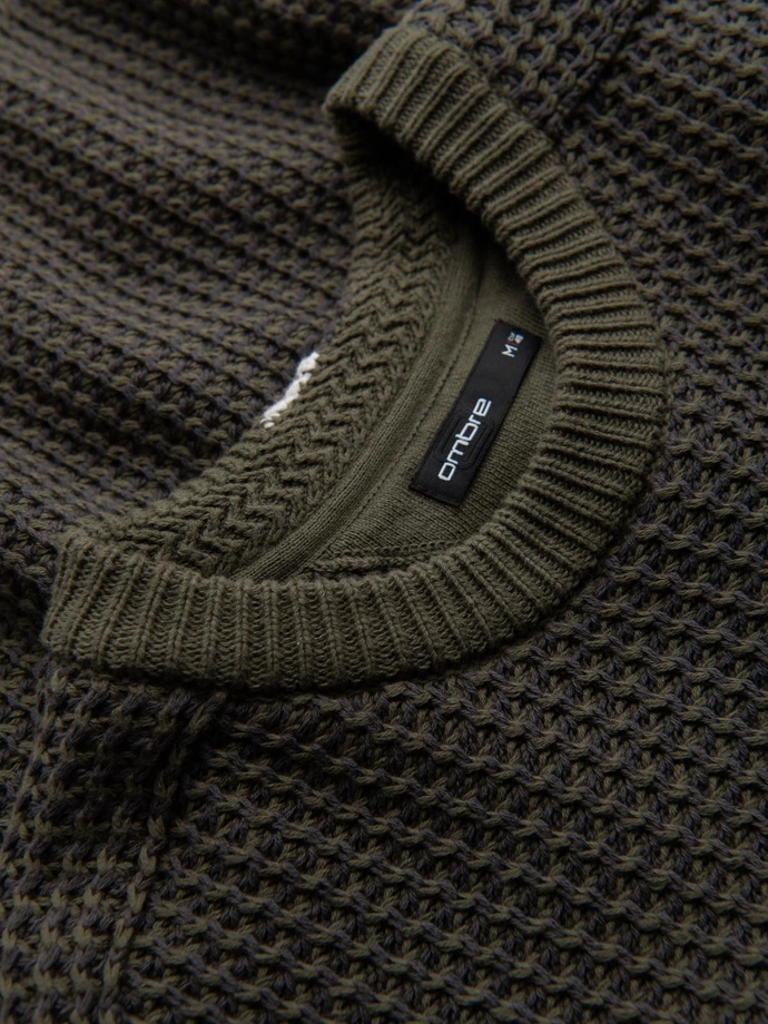 Men's contrast weave sweater with round neckline - dark olive V2 OM-SWSW-0122