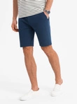 Vyriški SLIM FIT šortai iš struktūrinio trikotažo - tamsiai mėlyni V1 OM-SRCS-0169