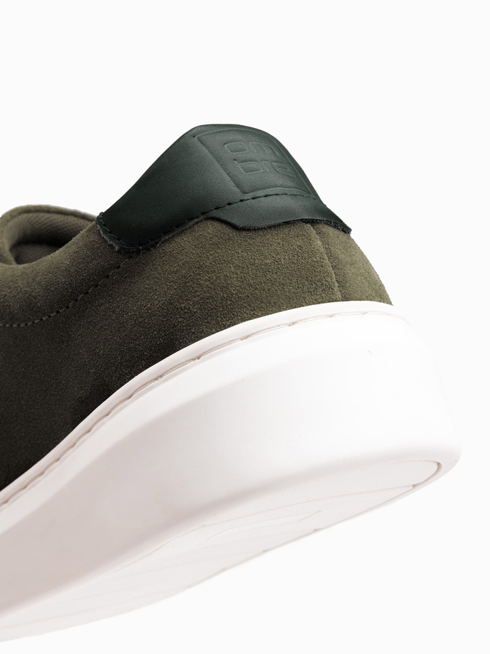 Klasické pánske tenisky z mäkkého semišu - tmavo olivové V3 OM-FOCS-0163