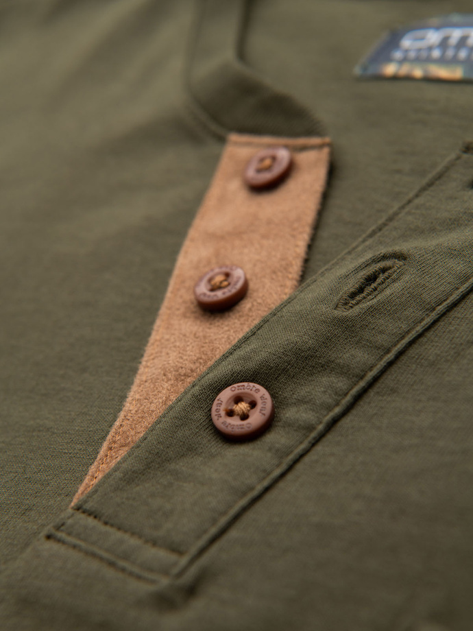 Men's T-shirt with button neckline and suede trim - dark olive V5 OM-TSCT-0206