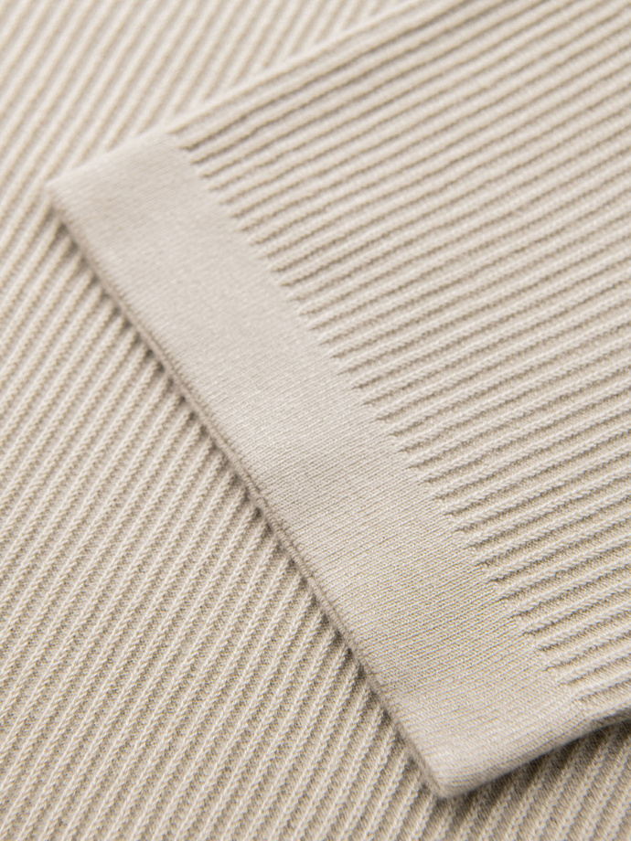 Men's knitted t-shirt with buttons at the neckline - light grey V3 OM-TSCT-0254