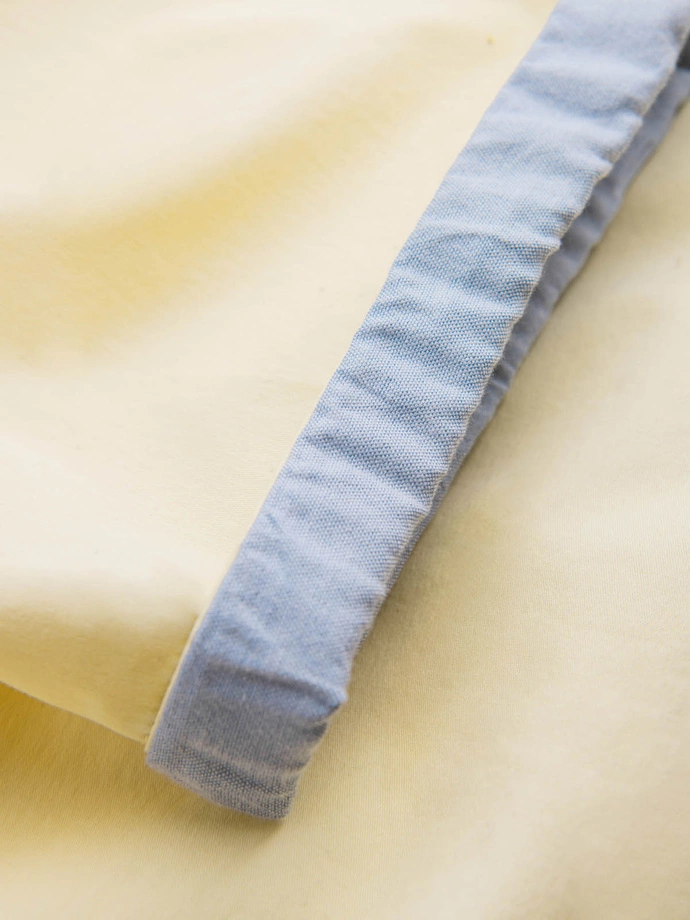 Pánske chinos šortky s kontrastným ohrnutím - žlté V7 W421