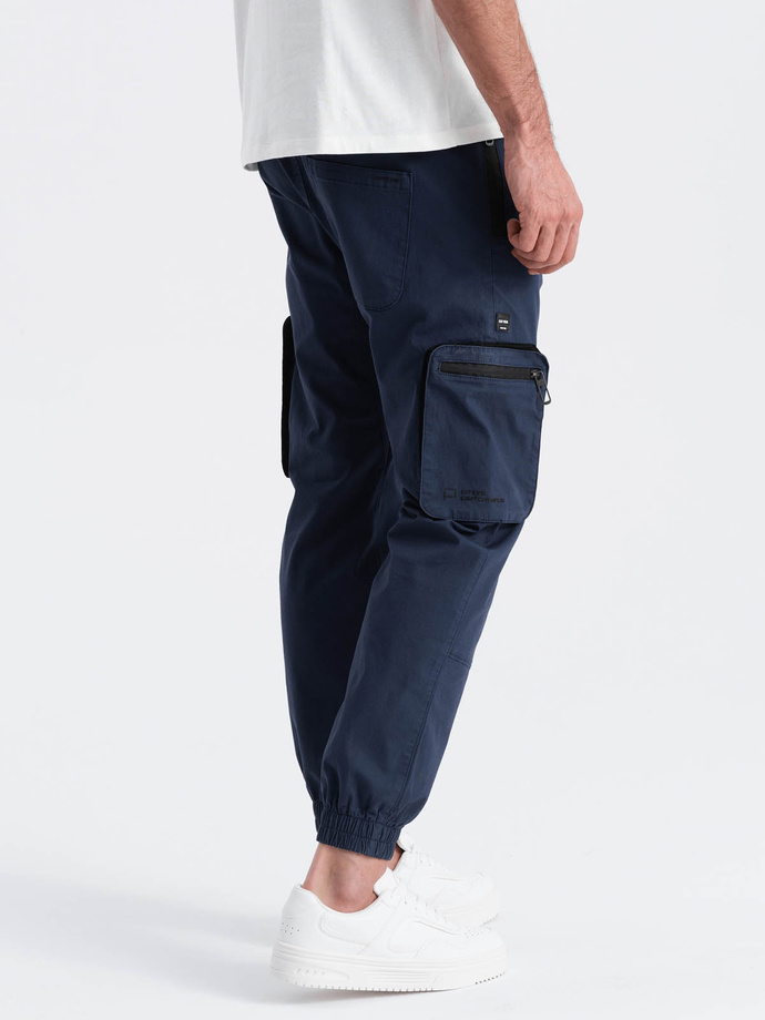 Men's JOGGER pants with zippered cargo pockets - navy blue V5 OM-PAJO-0135