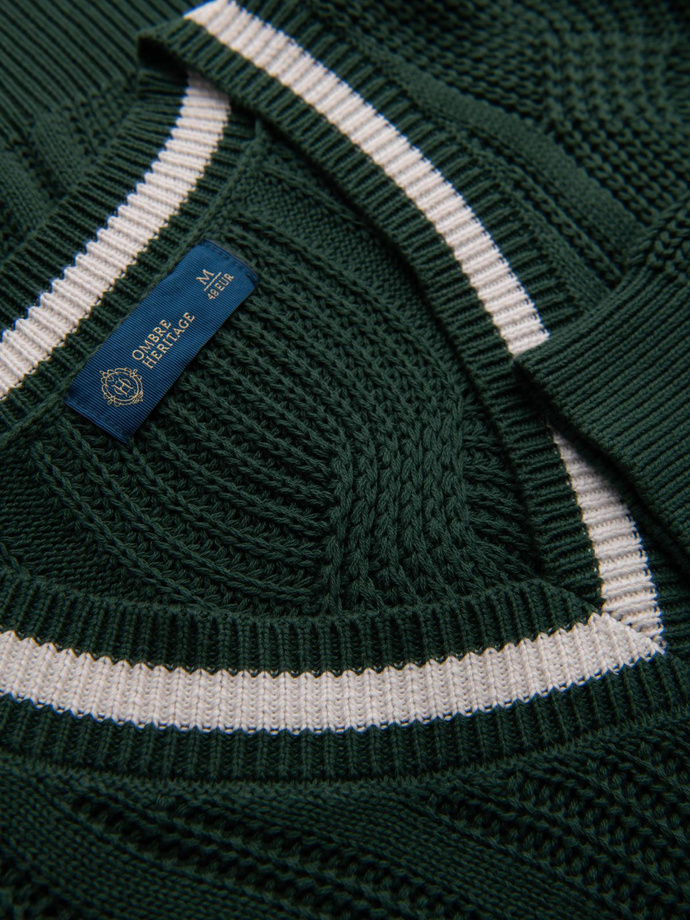 Men's plaid sweater with crew neckline - green V3 OM-SWSW-0151