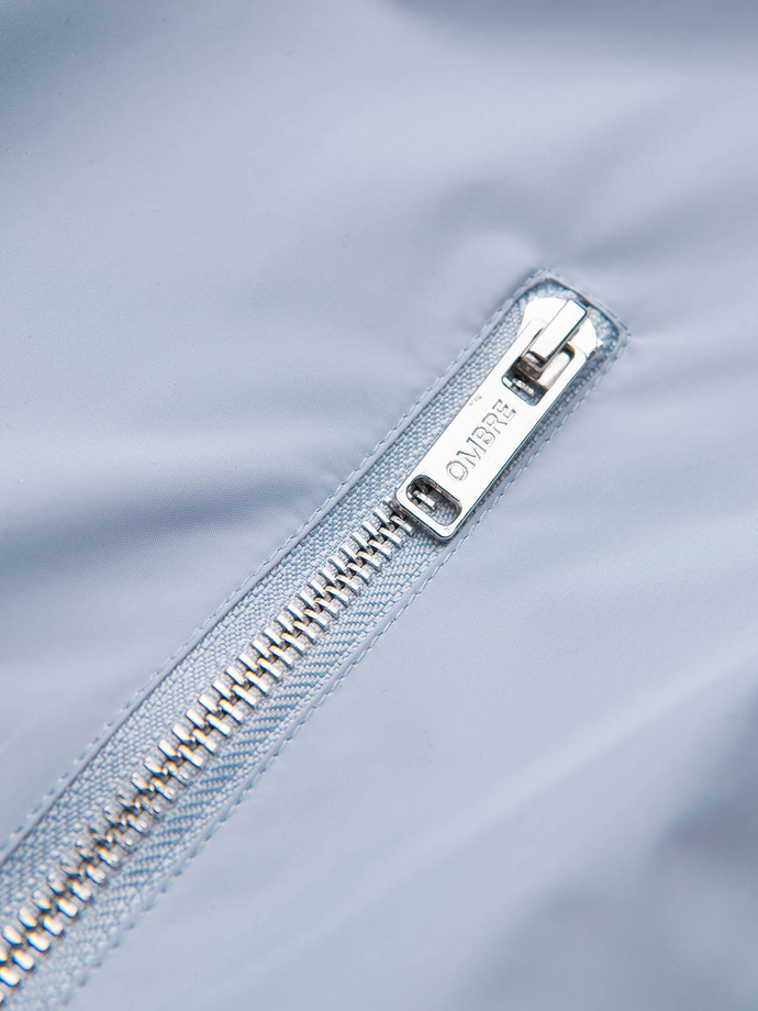 Vyriška pavasarinė bomber tipo striukė - šviesiai mėlyna C439