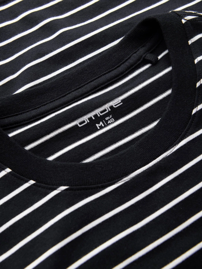 Men's striped t-shirt with patch by Ombre Design - black and white V2 OM-TSCT-0183