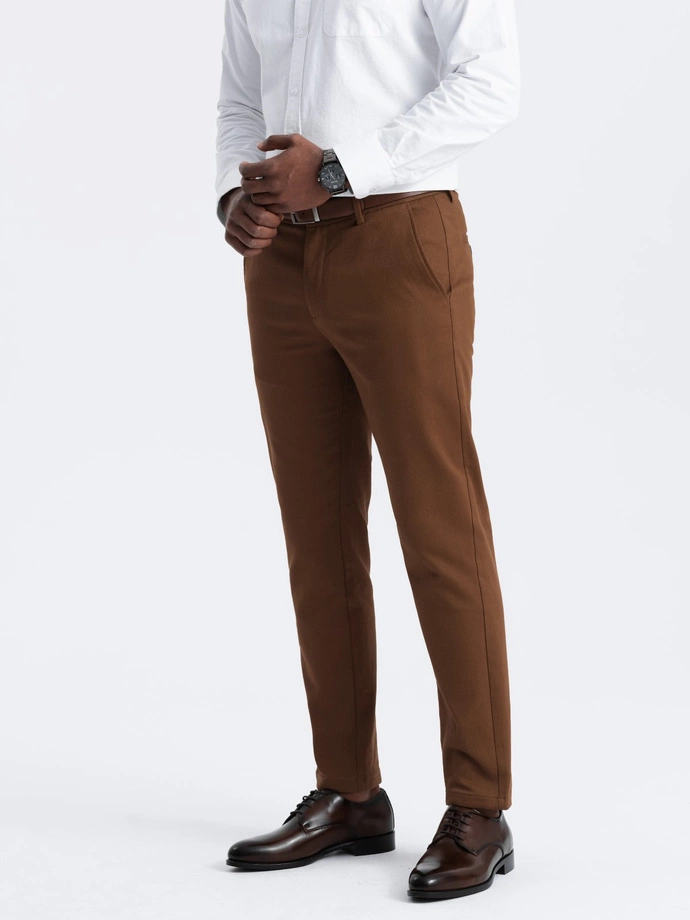 Vyriškos SLIM FIT plonos tekstūros chino kelnės - karamelė V3 OM-PACP-0190