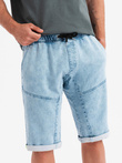 Vyriški trumpi džinsiniai šortai su dekoratyvinėmis siūlėmis - šviesiai mėlyni V2 OM-SRDS-0135