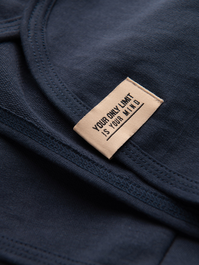 Vyriški šortai su užapvalintomis klešnėmis - tamsiai mėlyni V7 OM-SRSK-0105