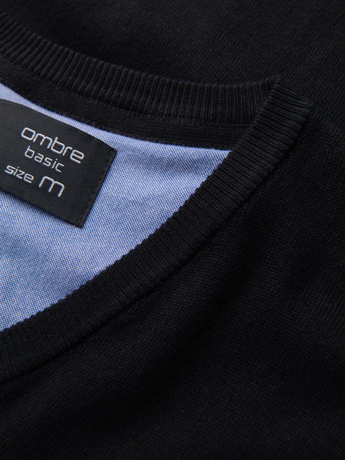 Elegant men's sweater with a v-neck - black V1 OM-SWBS-0107