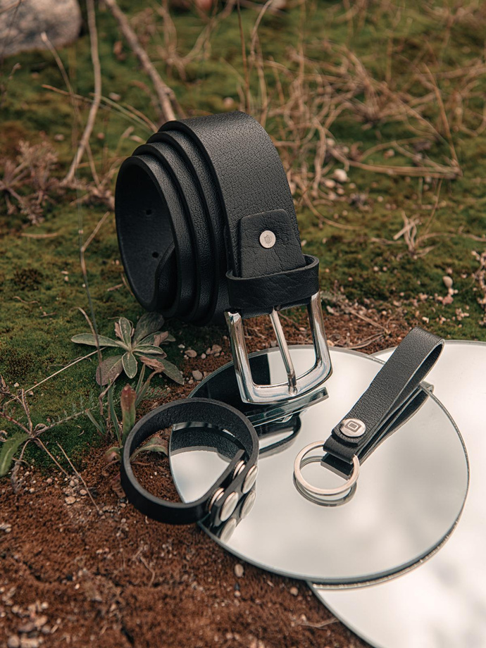 Set de accesorii din piele pentru bărbați - negru A654