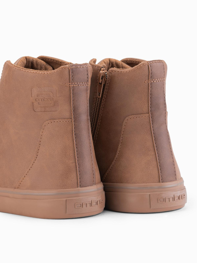 Adidași bărbătești cu talpă înaltă, cu textură mată și logo în relief - maro deschis V3 OM-FOTH-0185