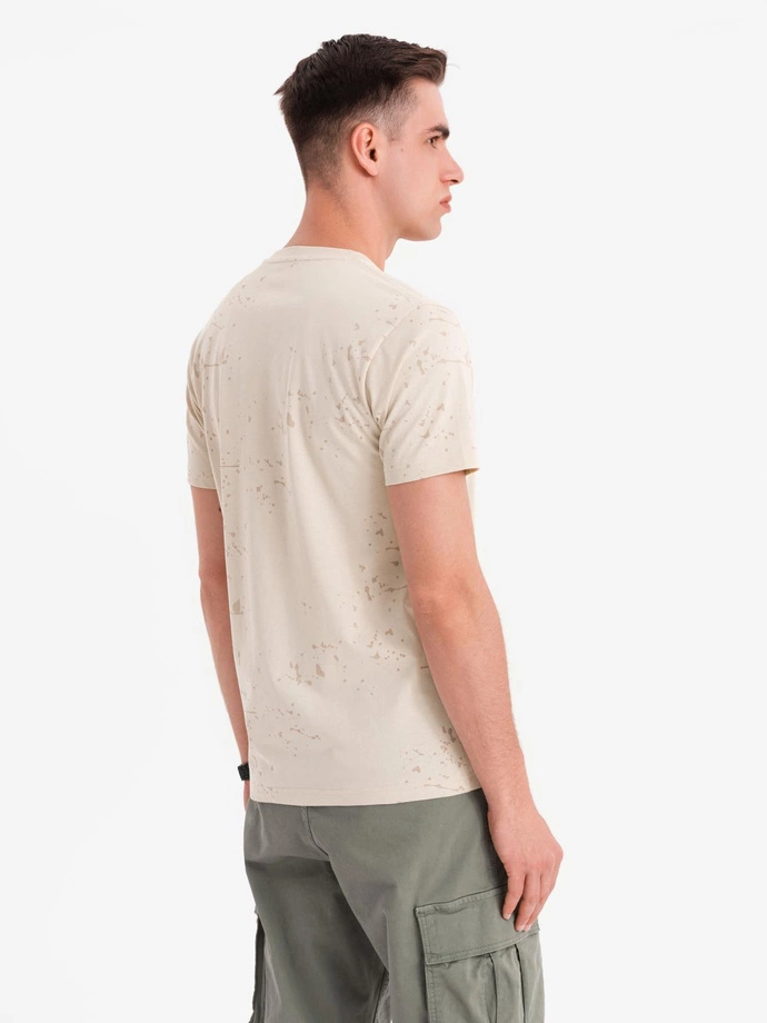 Men's T-shirt with print and round neckline - cream V2 OM-TSFP-0187