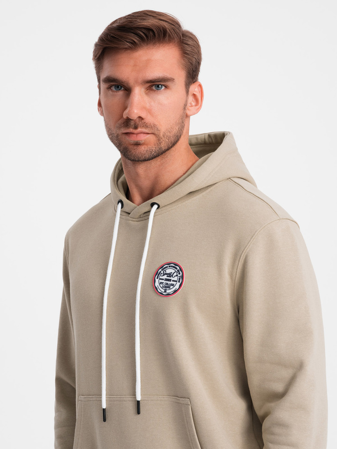 Men's kangaroo sweatshirt with hood and college style patch - sand V3 OM-SSNZ-0144